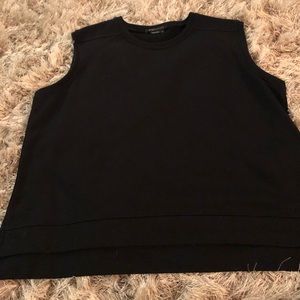 BCBG semi cropped boxy black tank